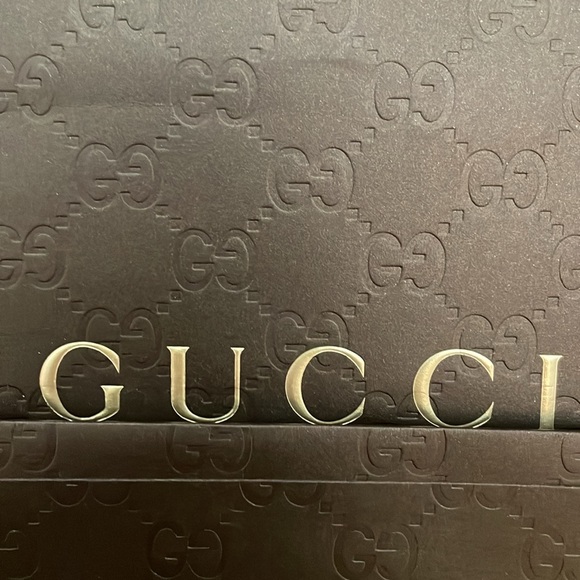 NEW Authentic Gucci gift bag approximately 6.75x9 inches. - Picture 6 of 6